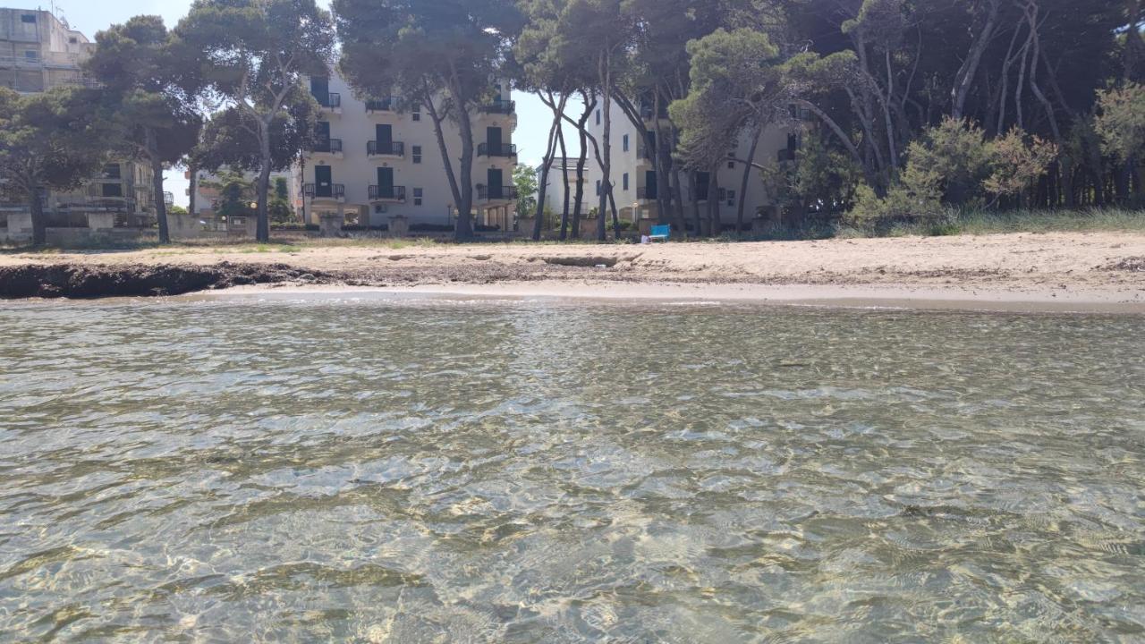 Suite Con Terrazzo Sul Mare E Discesa In Spiaggia A 갈리폴리 외부 사진